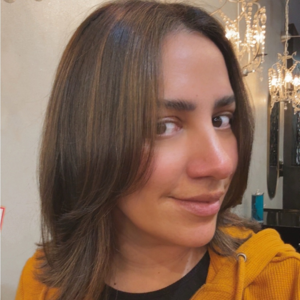 Meet your Posher, Melina